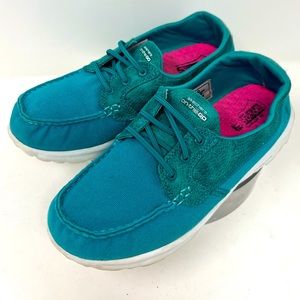 Skechers Go to Walk Lite Canvas Boat Shoes Women  turquoise/ blue slip on